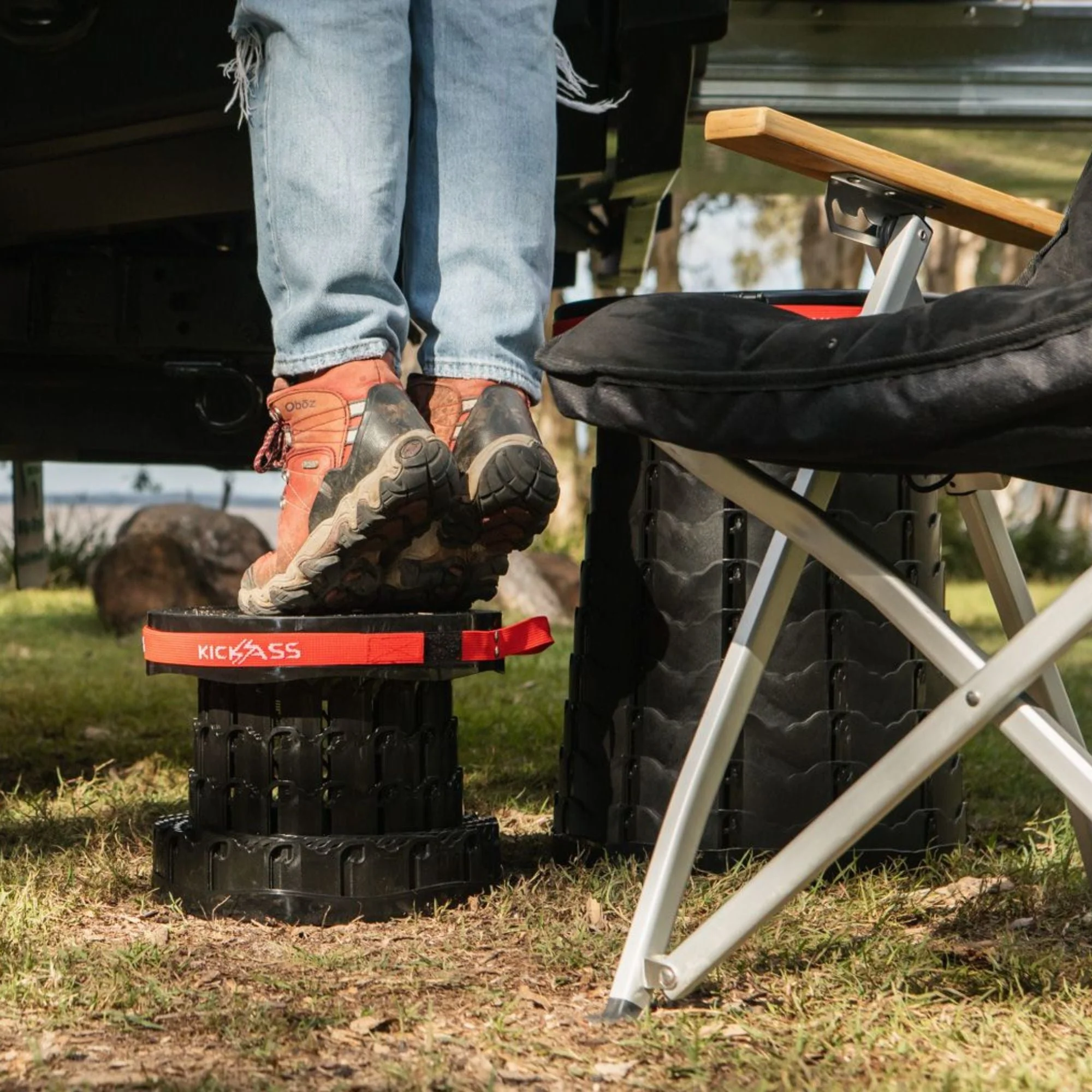 KickAss Large Portable Outdoor Pop Up Stool/Bin with Lid - Image 3